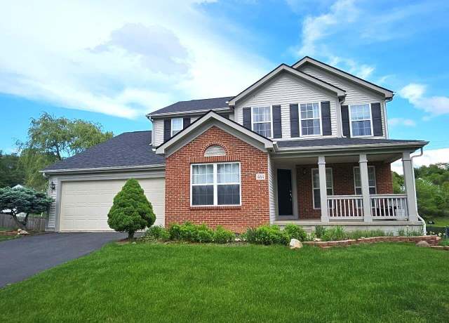 Property at 464 Highbanks Valley Dr, Newark, OH 43055, 4 beds, 2.5 baths