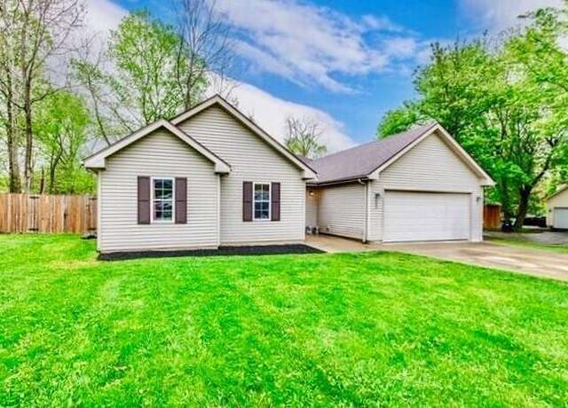 Property at 557 Lakengren Dr, Eaton, OH 45320, 3 beds, 2 baths