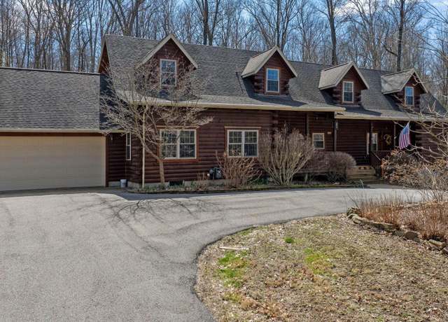 Property at 441 Grand Ridge Dr, Howard, OH 43028, 8 beds, 5 baths