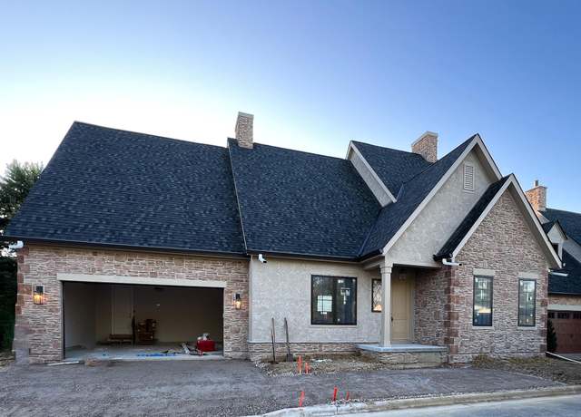 Property at 92 Barrington Pl, Powell, OH 43065, 3 beds, 2.5 baths