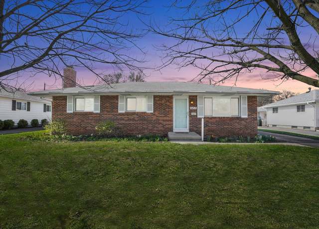 Property at 1453 Matthias Dr, Columbus, OH 43224, 3 beds, 2 baths