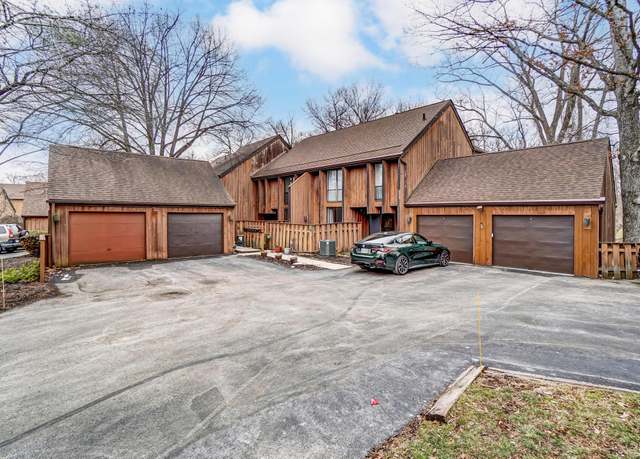 Property at 4976 Smoketalk Ln, Westerville, OH 43081, 3 beds, 2.5 baths