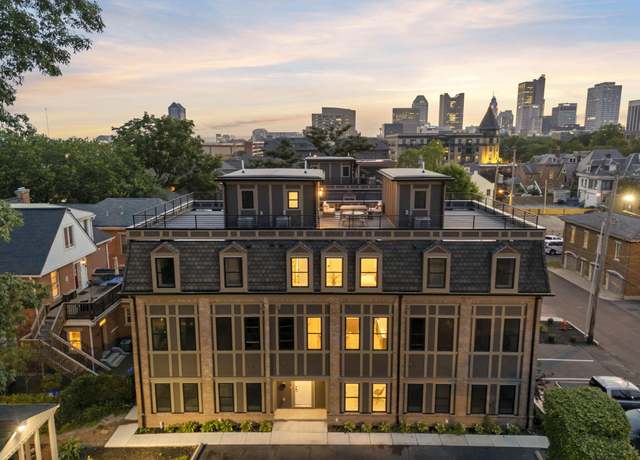 Property at 583 E Walnut St, Columbus, OH 43215, 3 beds, 4 baths