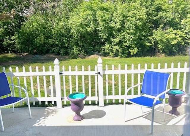 Property at 4708 Parrau Dr Unit 60D, Columbus, OH 43228, 2 beds, 1.5 baths