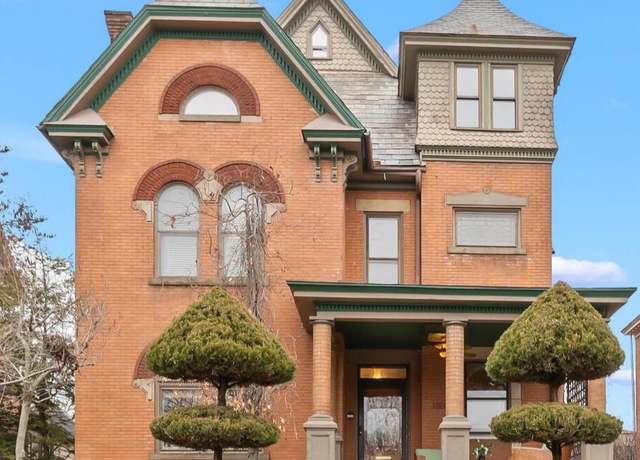 Property at 130 Buttles Ave, Columbus, OH 43215, 4 beds, 3.5 baths