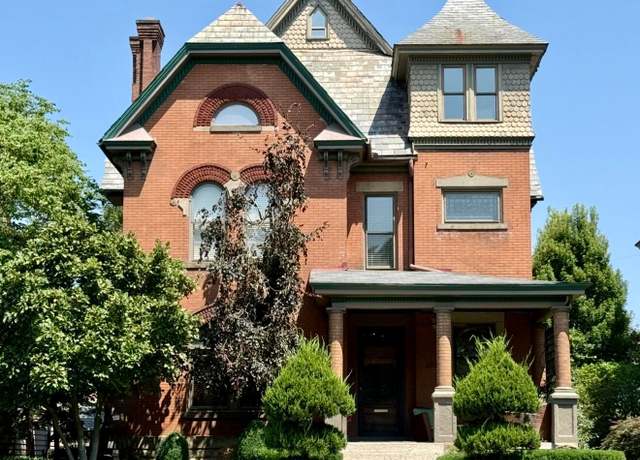 Property at 130 Buttles Ave, Columbus, OH 43215, 4 beds, 3.5 baths