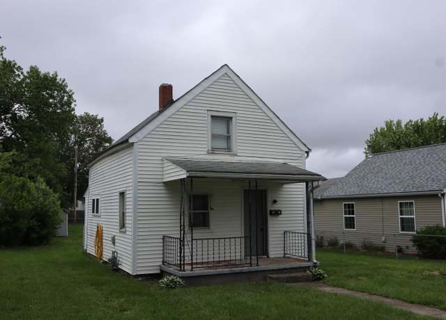 Property at 1020 Broadway St, Washington Court House, OH 43160, 2 beds, 2 baths