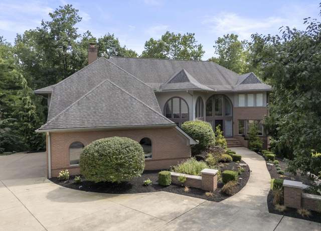 Property at 2121 Strathshire Hall Ln, Powell, OH 43065, 5 beds, 6.5 baths