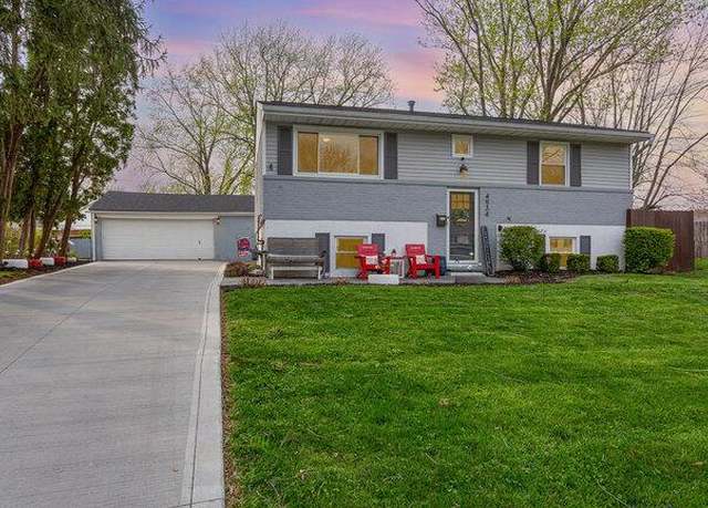 Property at 4934 Travers Ct, Hilliard, OH 43026, 4 beds, 2 baths