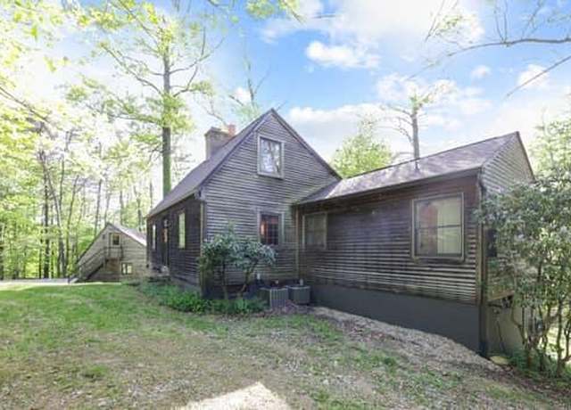 Property at 7541 Dupler Rd, Sugar Grove, OH 43155, 6 beds, 5 baths