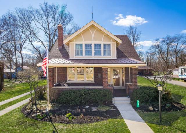 Property at 289 E Main St, Ashville, OH 43103, 4 beds, 2 baths