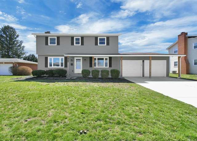 Property at 989 Shaw Dr, Newark, OH 43055, 4 beds, 2.5 baths