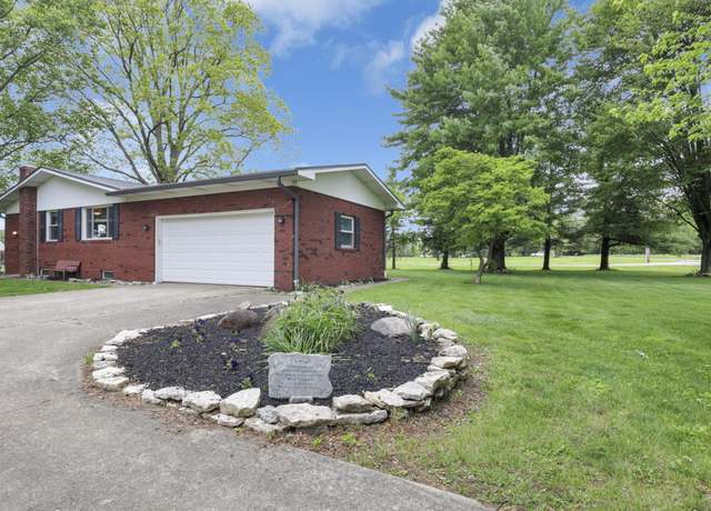 Property at 2320 Miller Paul Rd, Galena, OH 43021, 4 beds, 3 baths