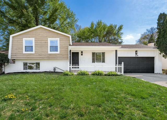 Property at 239 Chapelfield Rd, Columbus, OH 43230, 4 beds, 2.5 baths