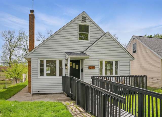 Property at 1259 Briarwood Ave, Columbus, OH 43211, 4 beds, 2 baths