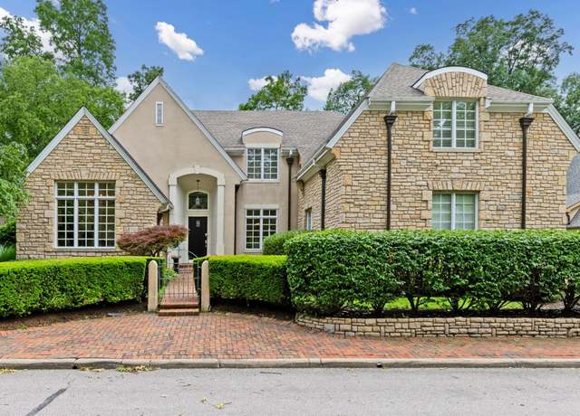 Property at 7833 Calverton Sq, New Albany, OH 43054, 6 beds, 6.5 baths