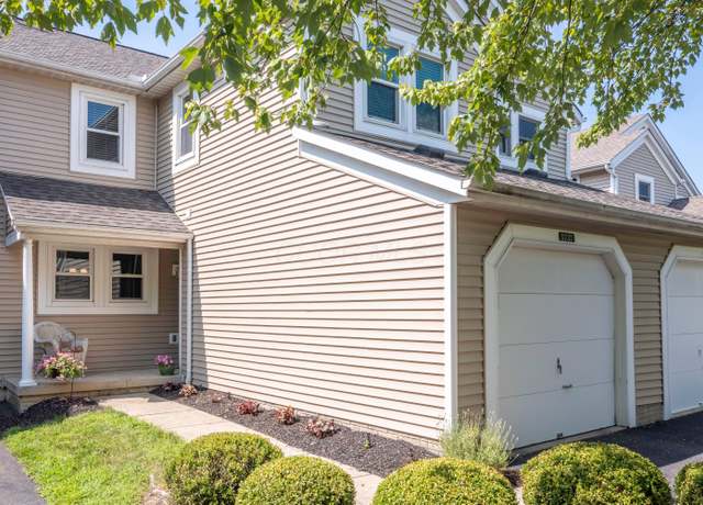 Photo of 3737 Baybridge Ln, Dublin, OH 43016