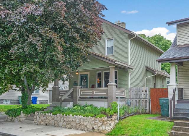Property at 297 E Welch Ave, Columbus, OH 43207, 2 beds, 1 bath