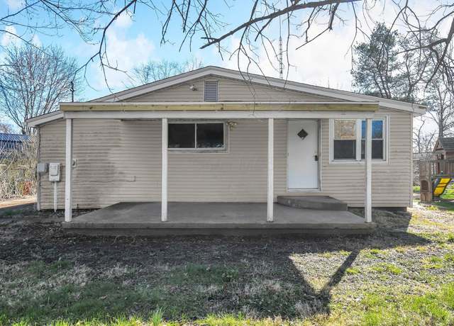 Property at 157 Pincott St, Pataskala, OH 43062, 3 beds, 1 bath