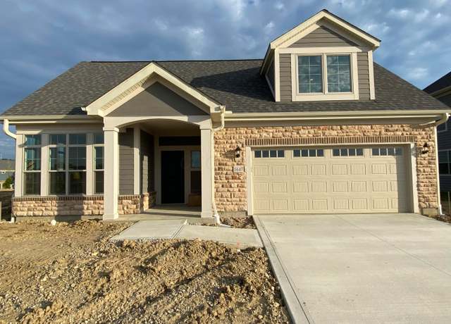 Property at 5647 Embassy Dr, Hilliard, OH 43026, 3 beds, 3 baths