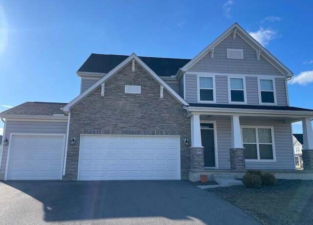 Property at 5545 Carlisle Dr, Grove City, OH 43123, 5 beds, 2.5 baths