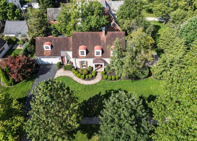 Photo of 2285 Coventry Rd, Upper Arlington, OH 43221