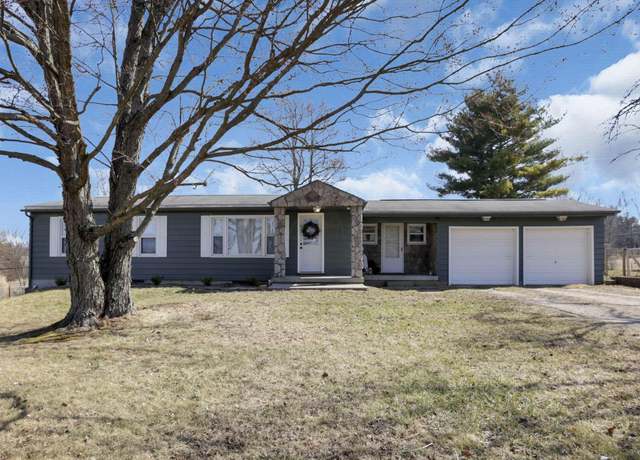 Property at 323 Overdrive Rd, Newark, OH 43056, 3 beds, 2 baths