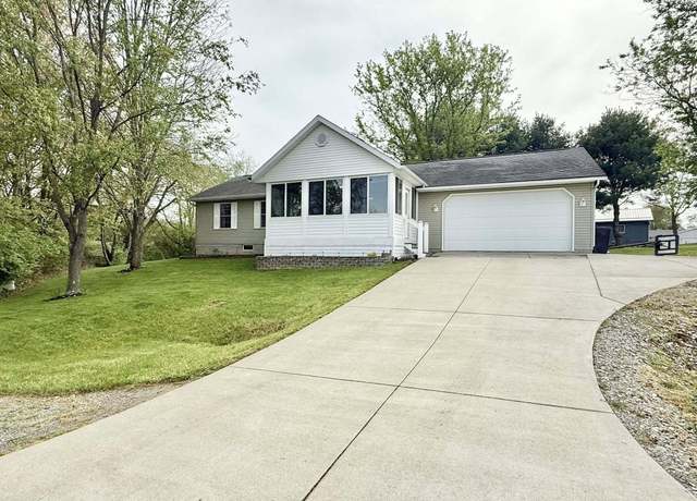 Property at 54 Winesap Ct, Howard, OH 43028, 5 beds, 3 baths