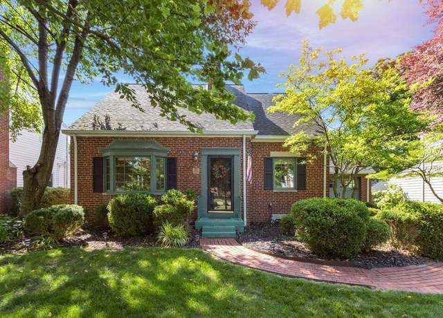 Photo of 1855 Suffolk Rd, Columbus, OH 43221