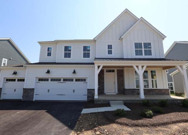 Property at 6938 Stillhouse Ln, Dublin, OH 43016, 5 beds, 3.5 baths