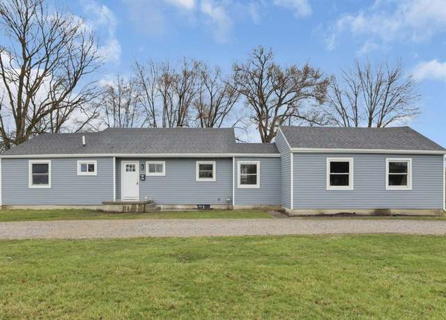 Property at 300 Forest Lawn Blvd, Marion, OH 43302, 3 beds, 2 baths