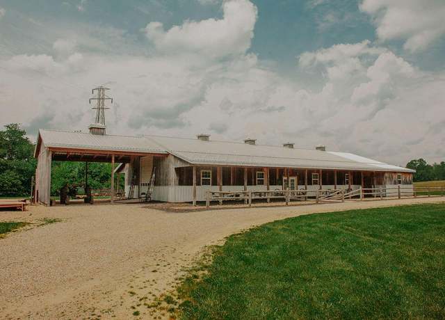 Property at 11665 Dalton Rd, Rockbridge, OH 43149, 5 beds, 4 baths