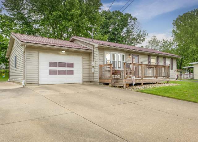 Property at 12 Marma Dr, Mount Vernon, OH 43050, 3 beds, 1 bath