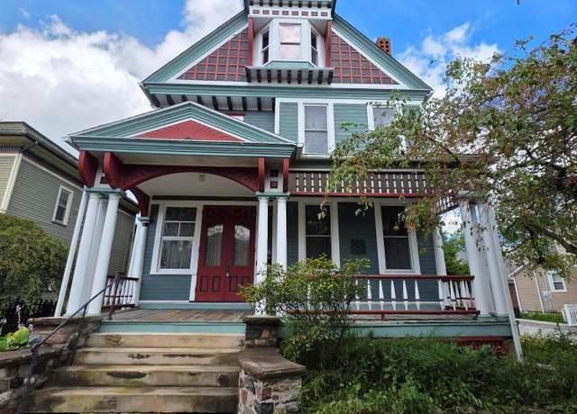 Property at 316 W Warren St, Bucyrus, OH 44820, 5 beds, 3 baths
