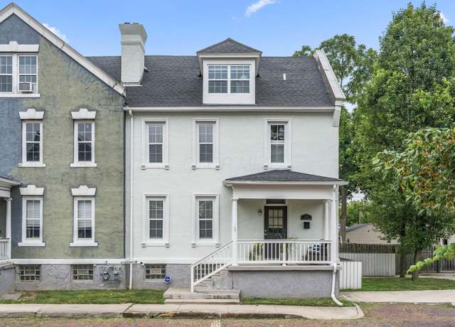 Property at 1270 Franklin Ave, Columbus, OH 43205, 3 beds, 2.5 baths