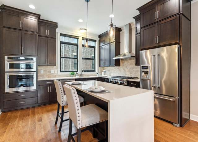 Property at 1061 Harrison Park Pl, Columbus, OH 43201, 3 beds, 4 baths