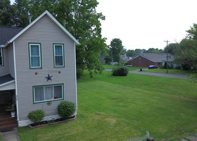 Property at 925 W Liberty St, Springfield, OH 45506, 2 beds, 1 bath