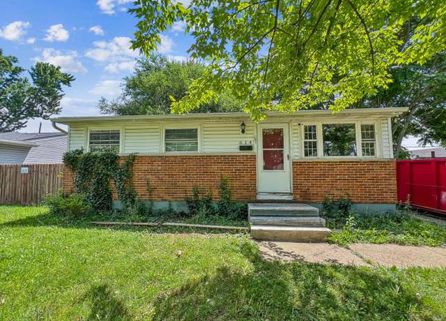 Property at 614 Fairmoor Pl, Columbus, OH 43228, 3 beds, 1 bath