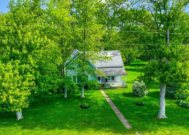 Property at 1276 Staunton Sugar Grove Rd, Washington Court House, OH 43160, 4 beds, 1 bath