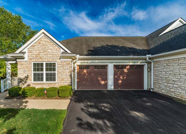 Property at 207 Tamarack Dr, Mount Vernon, OH 43050, 2 beds, 2 baths