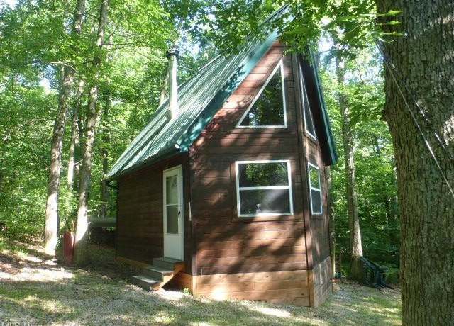 Property at 69760 Birmingham Rd N, Lore City, OH 43755, 1 bed