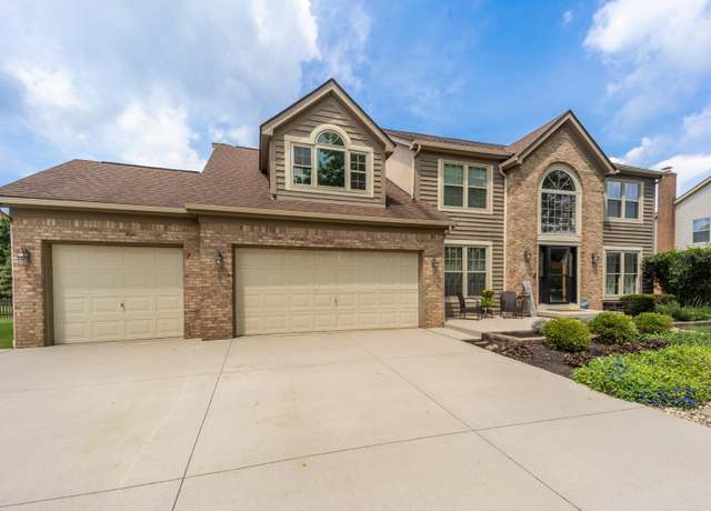 Property at 12048 Auburn Ct, Pickerington, OH 43147, 5 beds, 3.5 baths