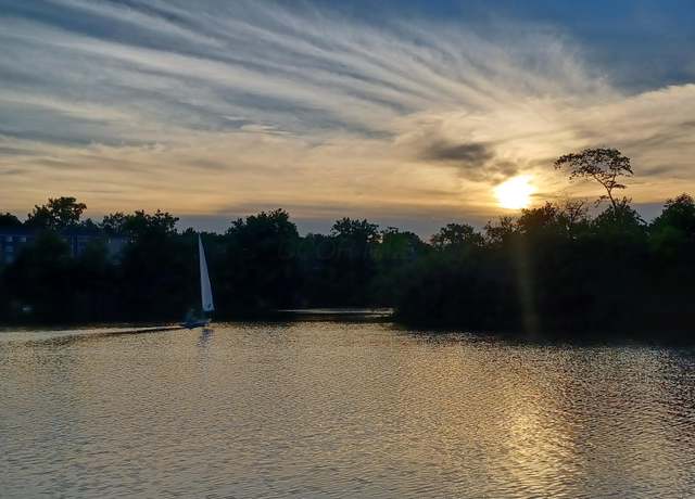 Property at 1293 Lake Shore Dr Unit A / 208, Columbus, OH 43204, 1 bed, 1 bath