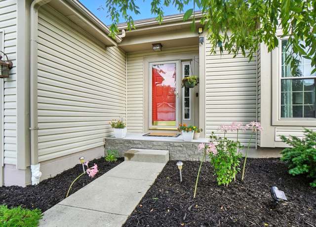 Property at 5644 Newington Dr, Hilliard, OH 43026, 3 beds, 2.5 baths