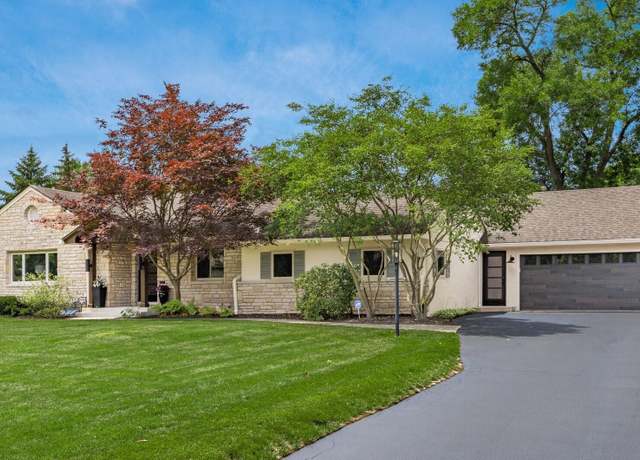 2841 Doncaster Rd, Upper Arlington, OH 43221 Photo of 2841 Doncaster Rd, Upper Arlington, OH 43221