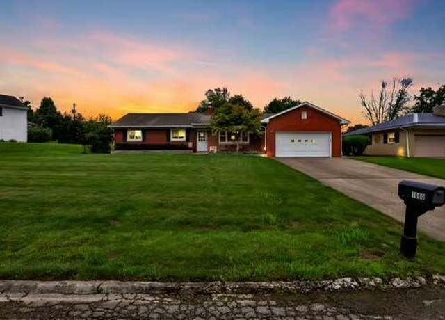 Property at 1660 Lynn Dr, Lancaster, OH 43130, 5 beds, 3 baths