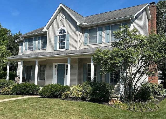 Property at 405 Restoration Dr, Marysville, OH 43040, 4 beds, 3.5 baths