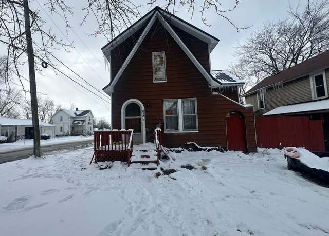 Property at 235 Oak St, Marion, OH 43302, 3 beds, 1 bath