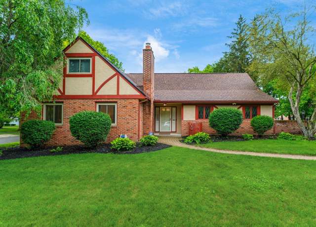 Property at 1888 Birkdale Dr, Columbus, OH 43232, 4 beds, 2.5 baths