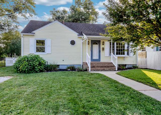 Property at 227 Hunter Ave, Lancaster, OH 43130, 2 beds, 1.5 baths